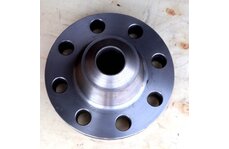 對(duì)焊環(huán)松套法蘭的優(yōu)點(diǎn)及應(yīng)用