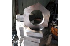 對焊平面法蘭的加工精度要求