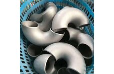 304不銹鋼無(wú)縫彎頭的制造過(guò)程是怎樣的？