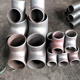 鋼制無(wú)縫三通